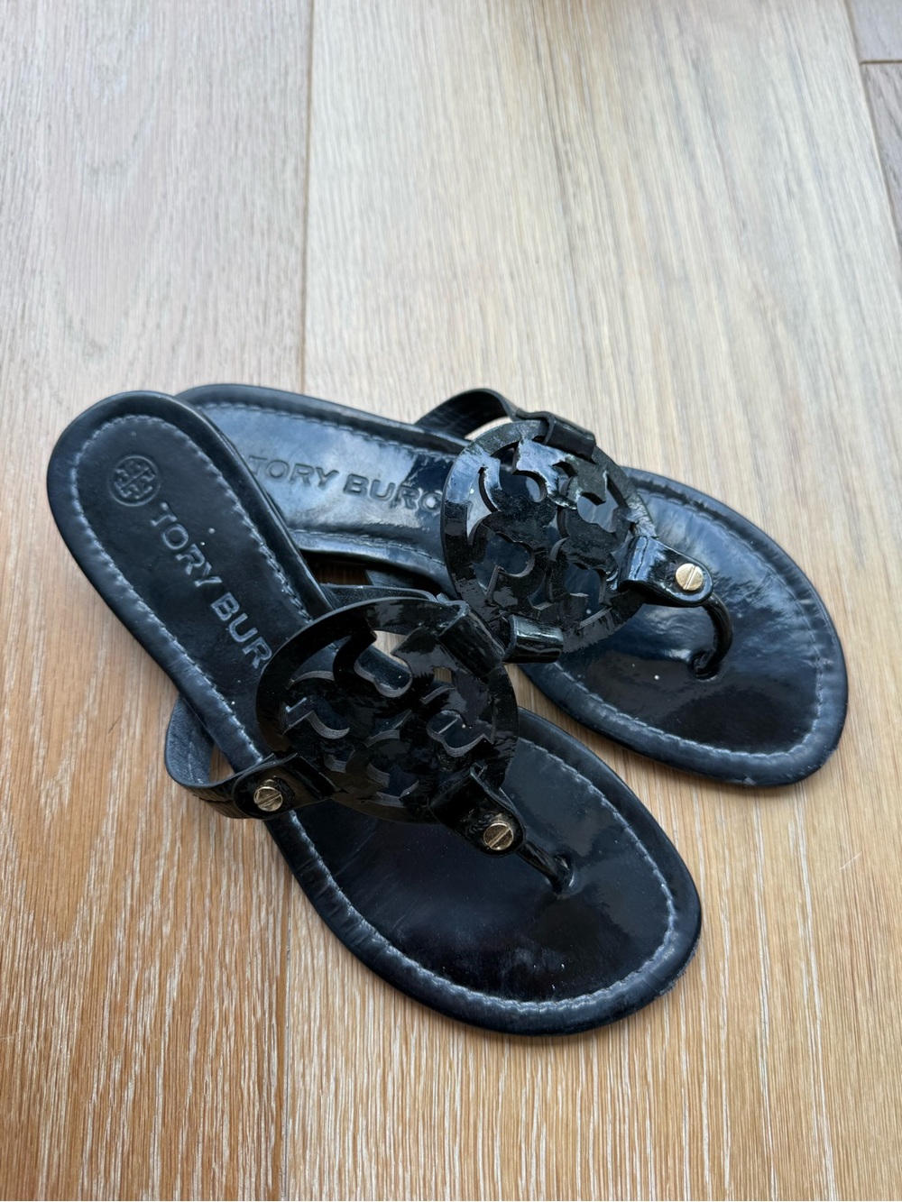 Tory Burch Black Patent Logo Thong Sandals